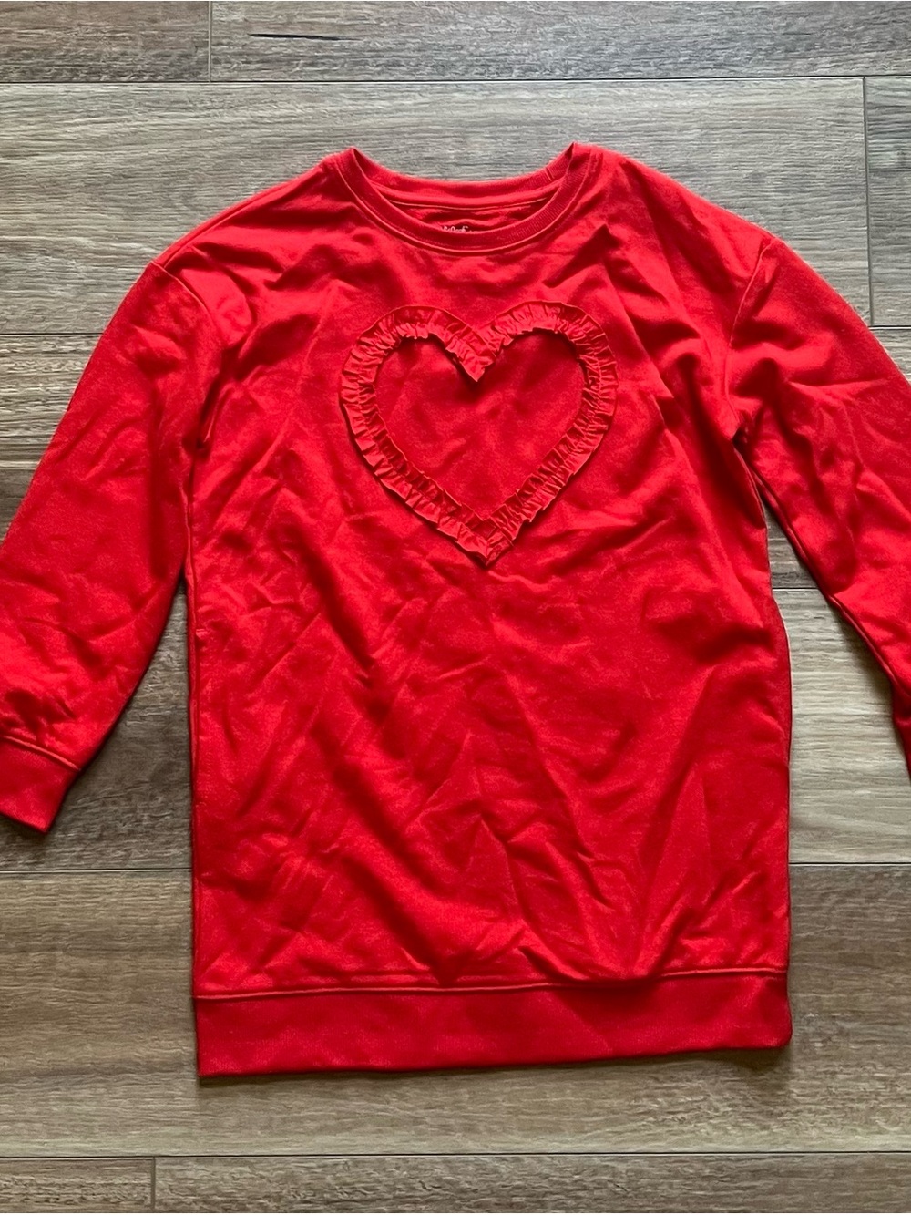 New! Cat & Jack Red Ruffle Heart French Terry Sweatshirt Girls 6/7, pockets